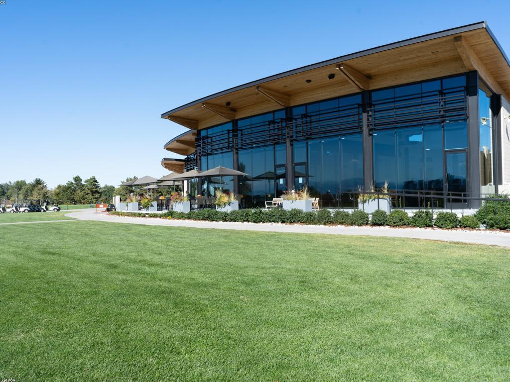 ការពិចារណាពីយុទ្ធសាស្ត្រការប្រកួតប្រជែង